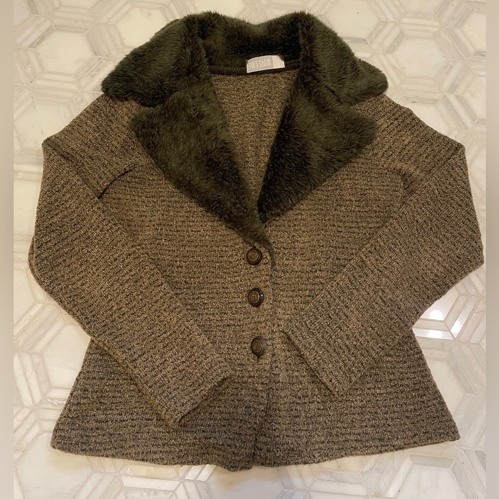 Vintage Green Faux Fur Collar Button Front Knit Cardigan Jacket Khaki Brown